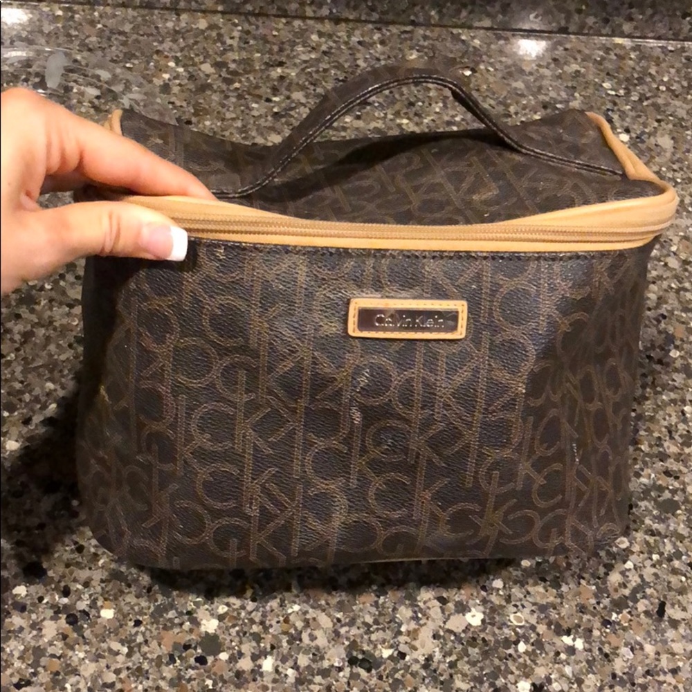 Calvin Klein Makeup Tote / Case
